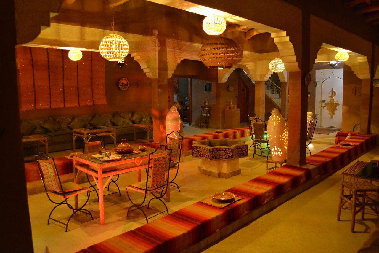 里亚德萨拉雅思酒店 Tajda 外观 照片